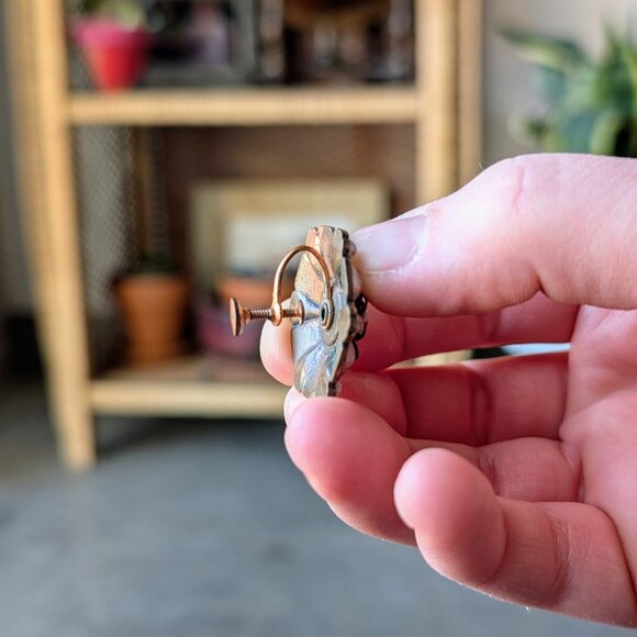 Vintage Fluss Glass Pink Stone Bronze Metal Screwback Earrings - Picture 6 of 8